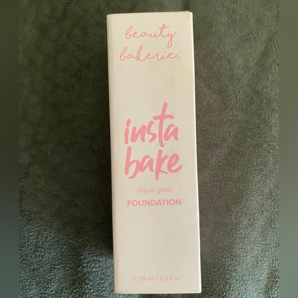 Beauty Bakerie insta bake foundation 359C